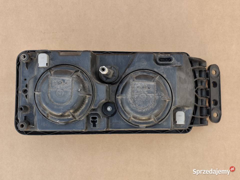 IVECO STRALIS EUROCARGO REFLEKTOR LEWY LAMPA Bieleń