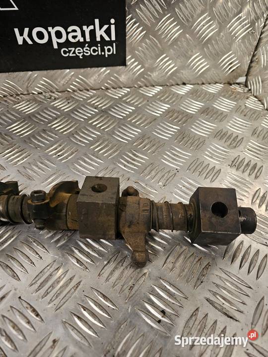 Część klawiatury zaworów do maszyn budowlanych Gdynia