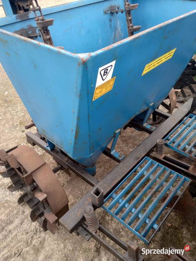 Sadzarka do ziemniaków nieuszkodzony Słomniki sprzedam