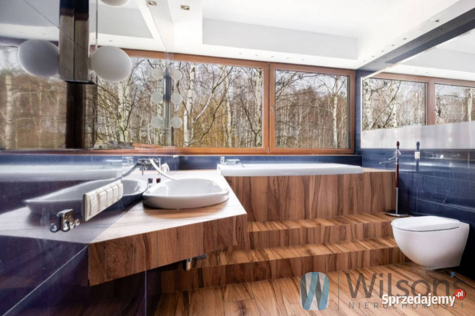 sprzedaży domu wolnostojącego 560m2 Osieck Ks