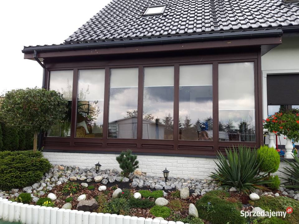 Ogród zimowy oranżeria zabudowa tarasu HIT Skoczów