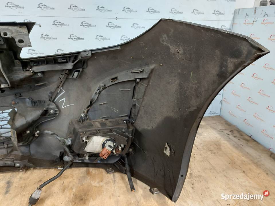 MAZDA 3 10r zderzak przód Kielce