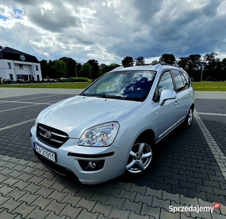Kia Carens 20d klimatyzacja hak Łańcut