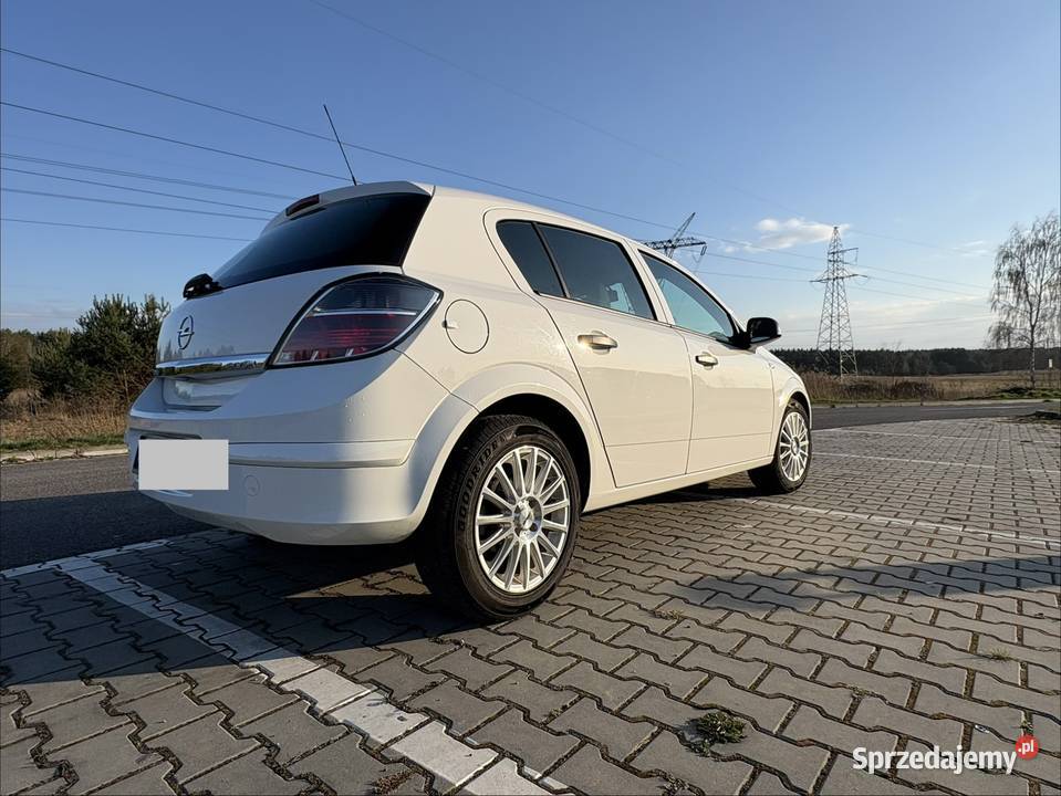 Opel Astra świętokrzyskie Ostrowiec Świętokrzyski