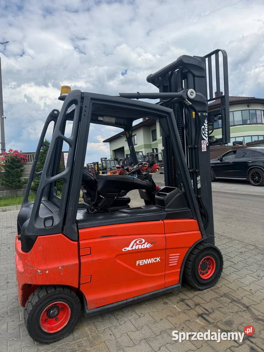 wózek widłowy elektryczny LINDE E2501 Triplex Działoszyn
