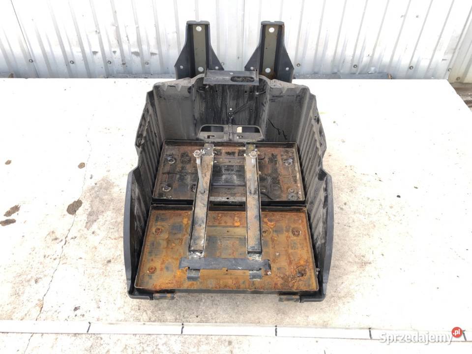 PODSTAWA AKUMULATORÓW DAF CF 108 370 UCHWYT Części samochodowe sprzedam