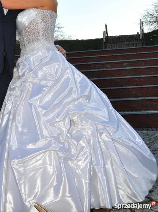 wyjątkowa suknia ślubna Moda i Styl Przemyśl