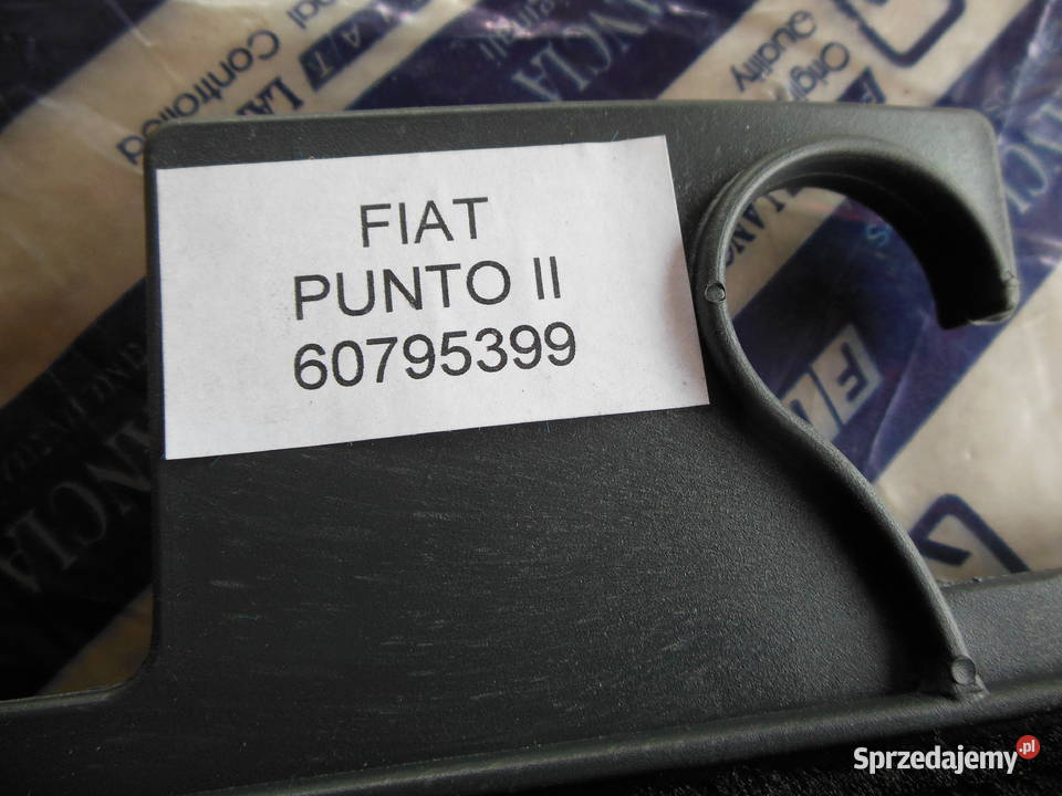 DYWANIKI FIAT PUNTO II 60795399 NOWE ORYGINAŁ Kozy sprzedam