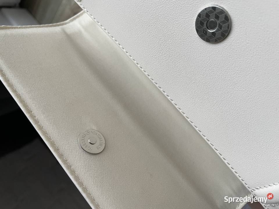 Stradivarius Contrast kremowa torba na ramię Ząbki