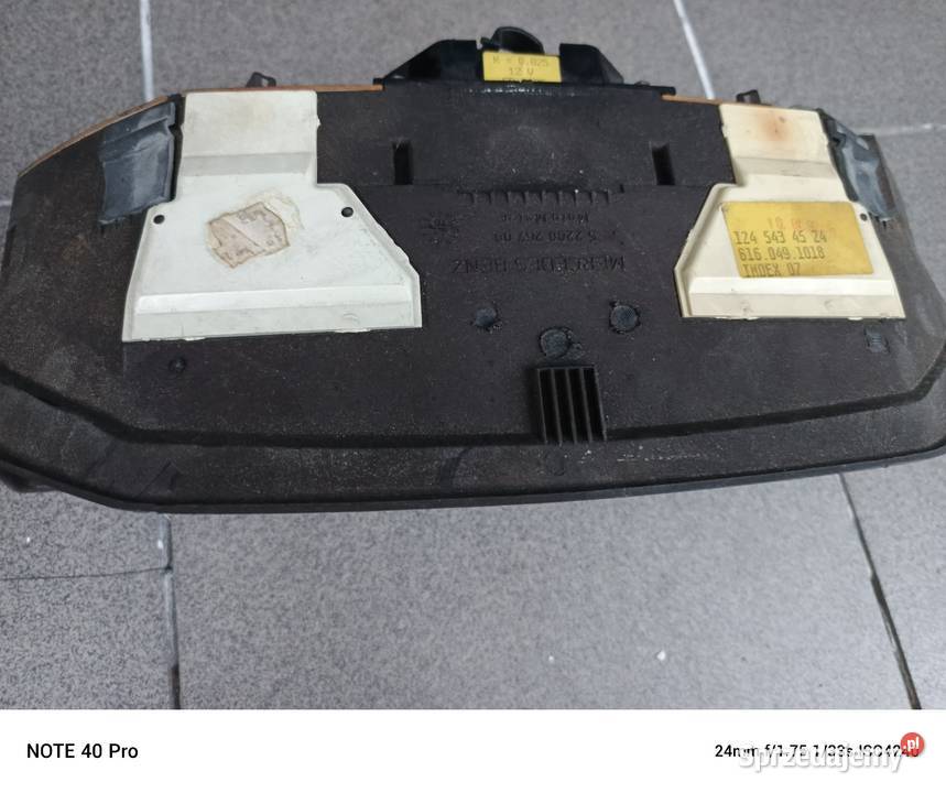 Zegary Mercedes 124 Deski rozdzielcze, konsole Szczecin