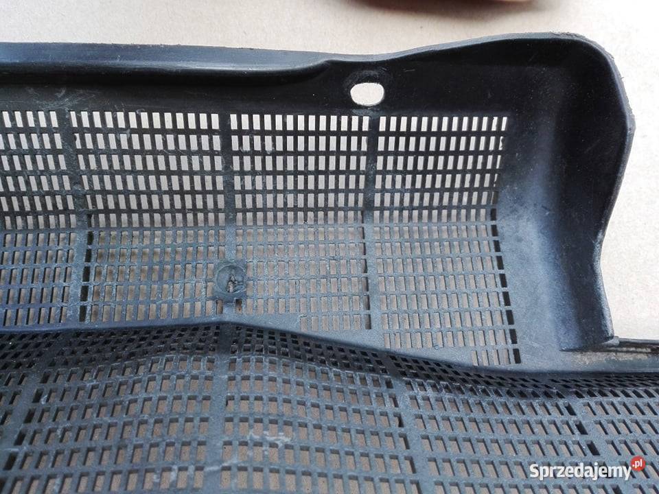 Mercedes 190 W201 podszybie kratka podszybia osobowe Skarżysko-Kamienna