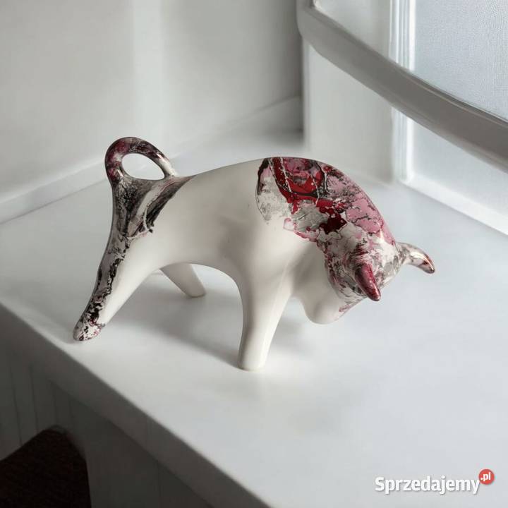 Figurka Byczek ceramiczny ręcznie malowany BYK Sierakowice
