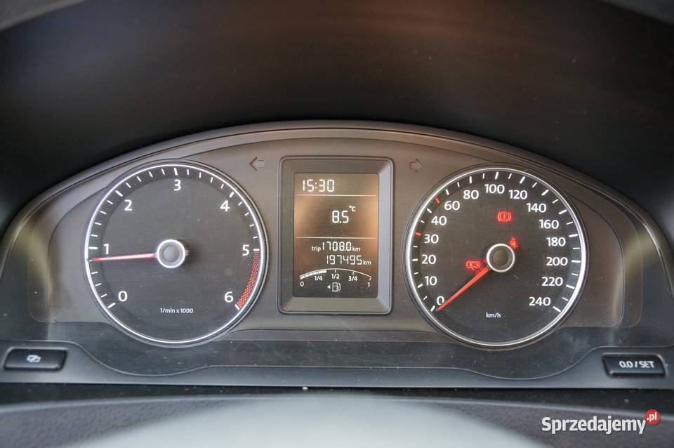 Volkswagen Caravelle 20 TDI CR 140 9osób Klima Caravelle Motoryzacja