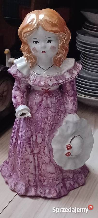 porcelana z rzadką sygnaturą figurka ciężka Poznań
