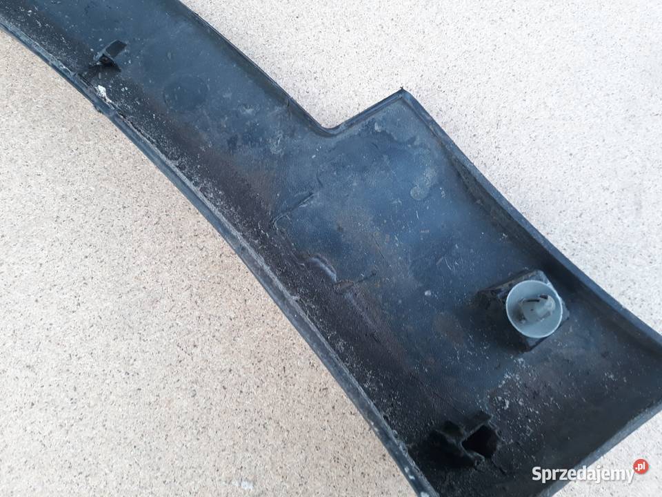 NISSAN QASHQAI J11 LISTWA BŁOTNIKA PRAWA PRZÓD