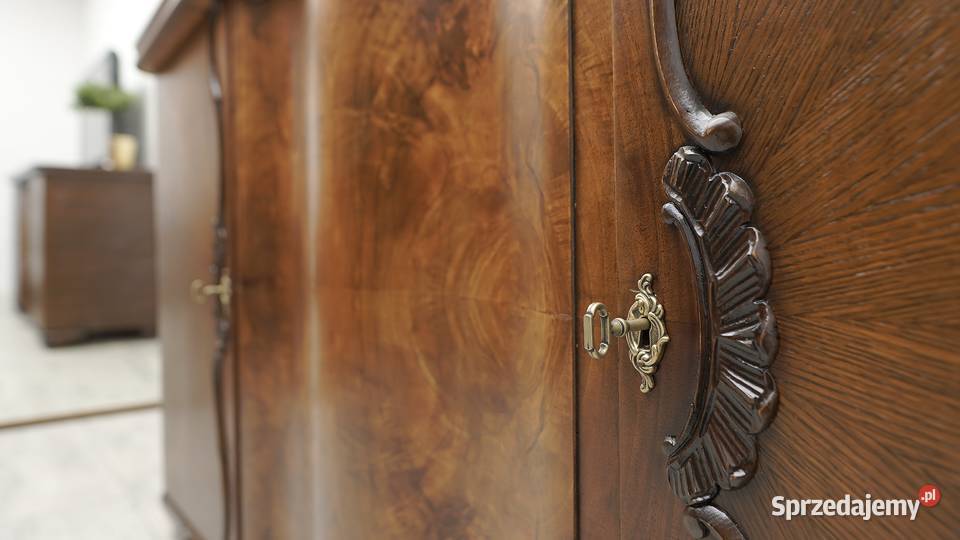 Antyczna komoda w stylu międzywojennym tata 30te wielkopolskie Jerka