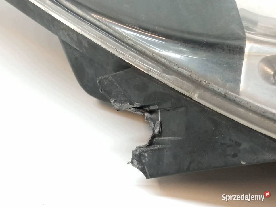 LAMPA PRZÓD PRAWA EUROPA H7 13226783 Opel