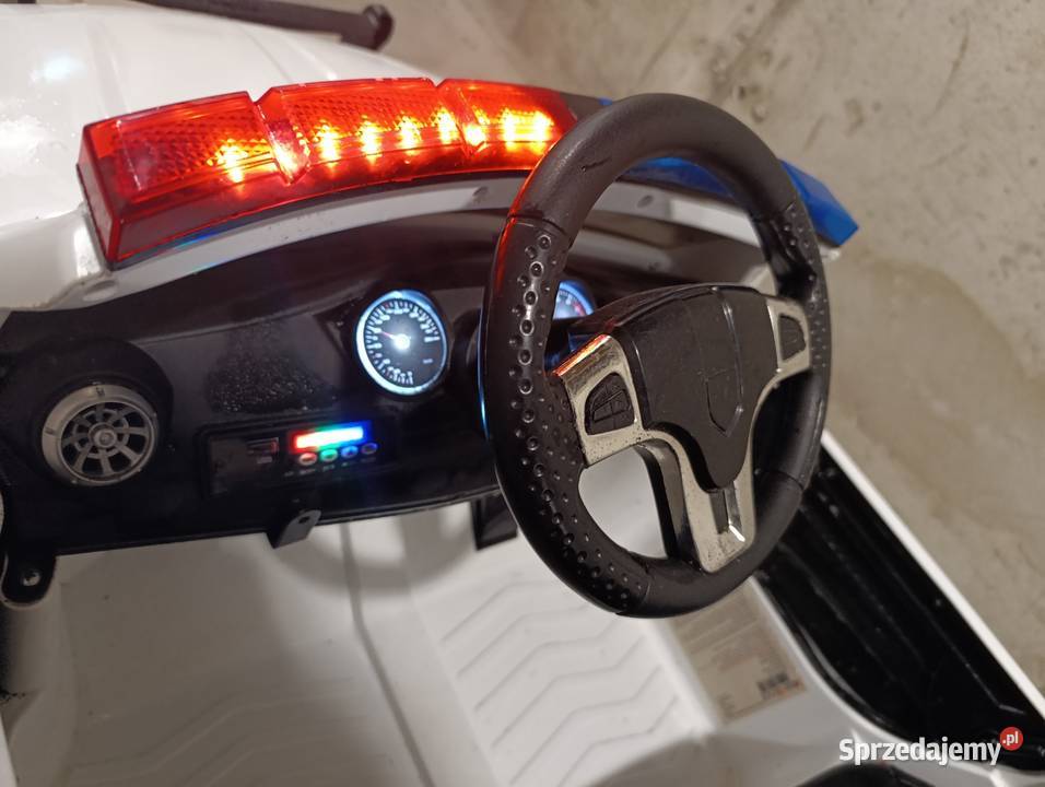 Samochód elektryczny Policja dziecięcy 2 osoby biały Suwałki