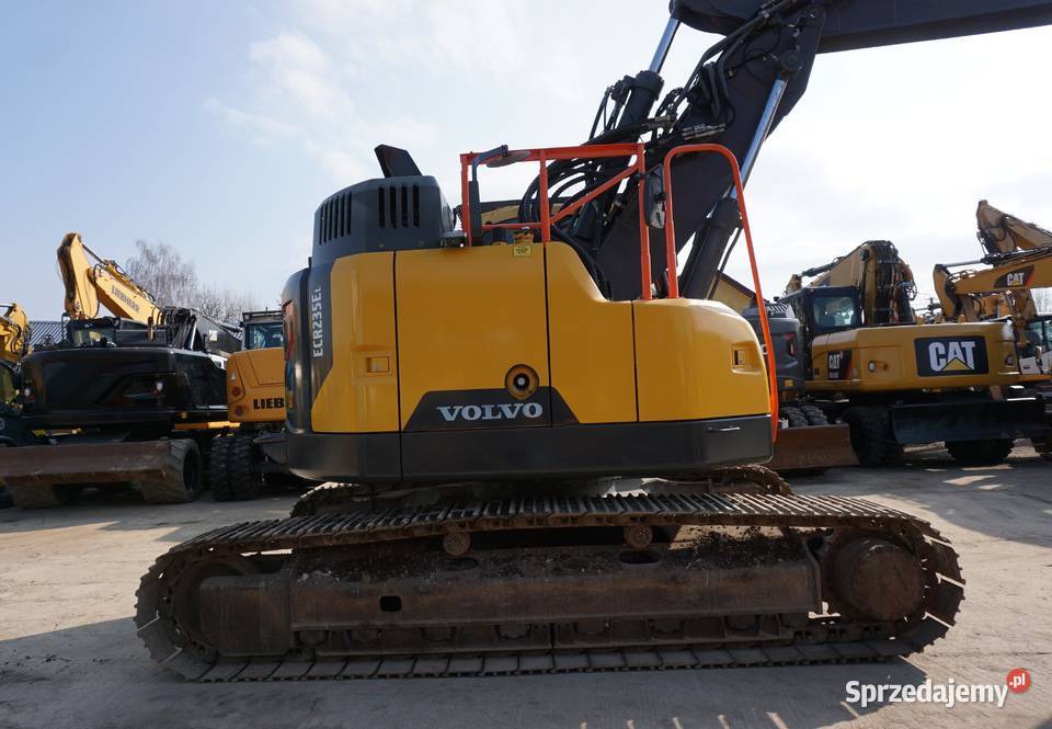 Koparka gąsienicowa Volvo EC 235L 2016 świętokrzyskie Jeziorko