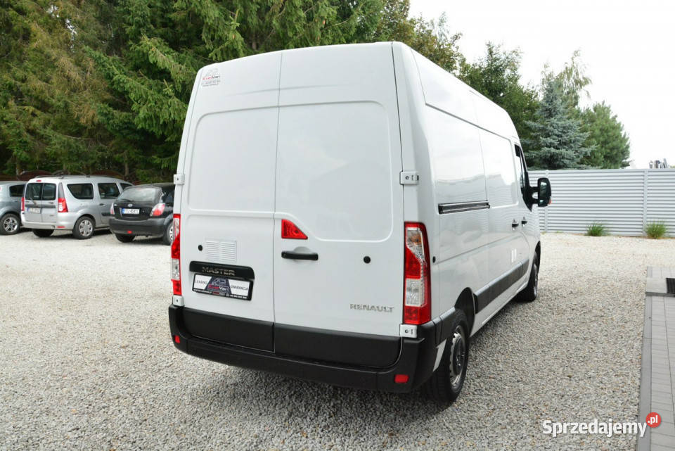 Renault Master sredniak L2H2 3 osobowy lift wielofunkcyjna kierownica