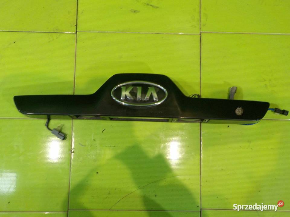 KIA SPORTAGE II 05r blenda listwa klapy tyl sprzedam