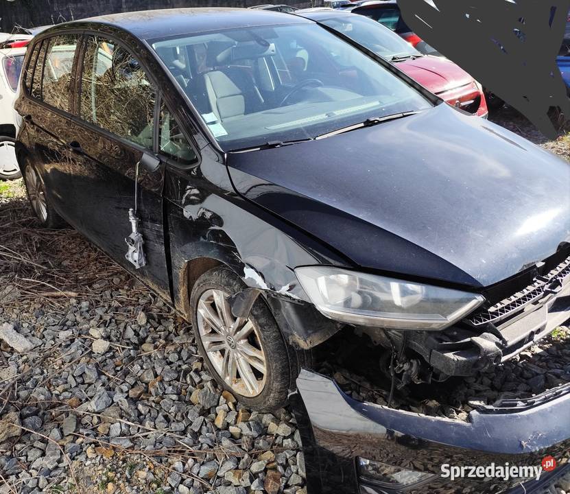Sprzedam golfa sportvan uszkodzony wielkopolskie