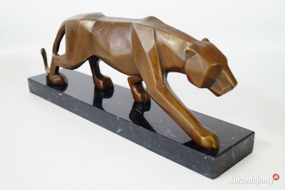 Nowoczesna figura z brązu pantera jaguar wielkopolskie Gizałki