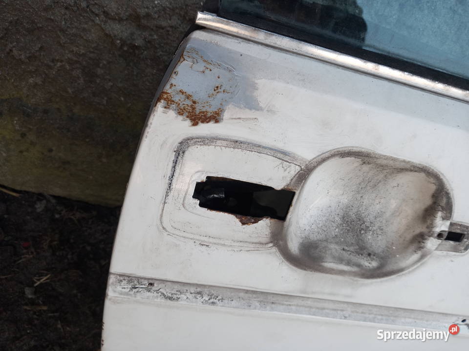 Drzwi Prawe Golf MK1 Cabrio wielkopolskie Turek