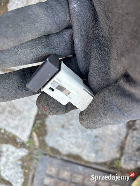 Przycisk ESP audi a4b6b7 małopolskie Świątniki Górne sprzedam