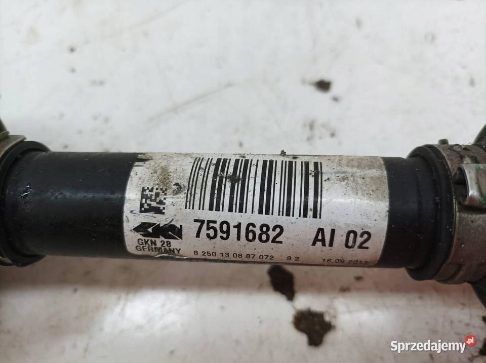 PÓŁOŚ PRAWY PRZÓD 20 D XDRIVE 7591682 Bmw X1 I