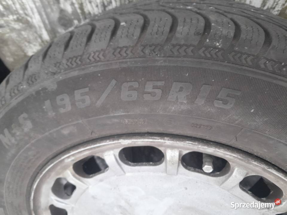 Koła zimowe aluminiowe 19565r15 MercedesBenz sprzedam