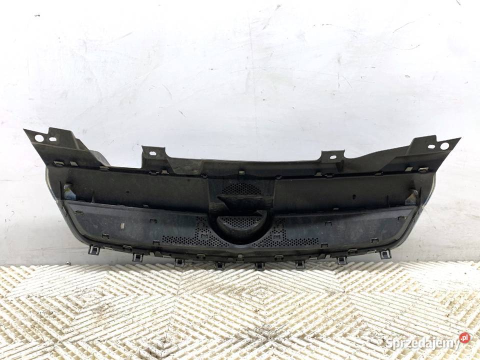 ATRAPA GRILL OPEL ZAFIRA B 0519 13157590 osobowe