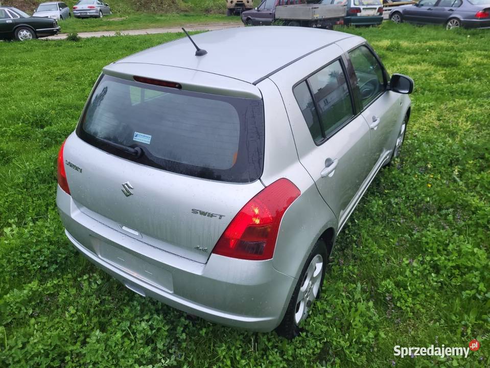 Suzuki Swift 13b 4x4 2005r 145 klima elektryka 85KM Przemyśl sprzedam
