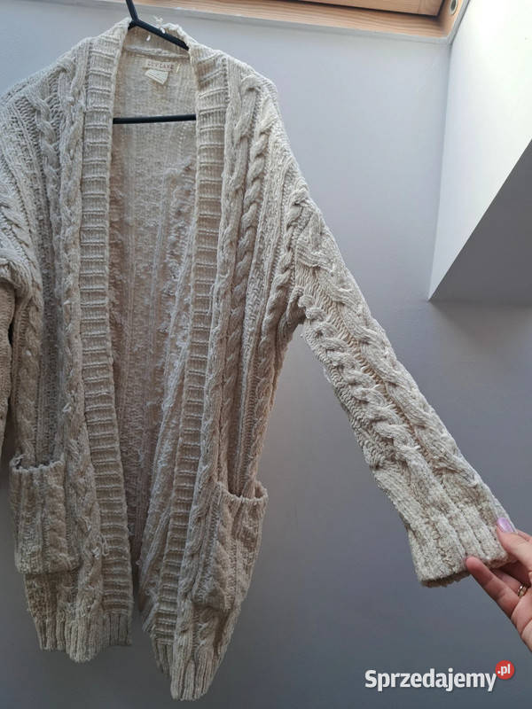Kremowy kardigan Luv Lane S gruby splot Trąbki Wielkie sprzedam