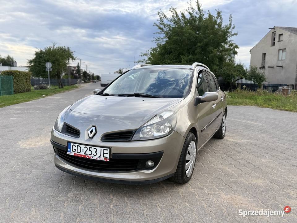 Renault Clio III Grandtour 200 przebieg VAT marża Września sprzedam