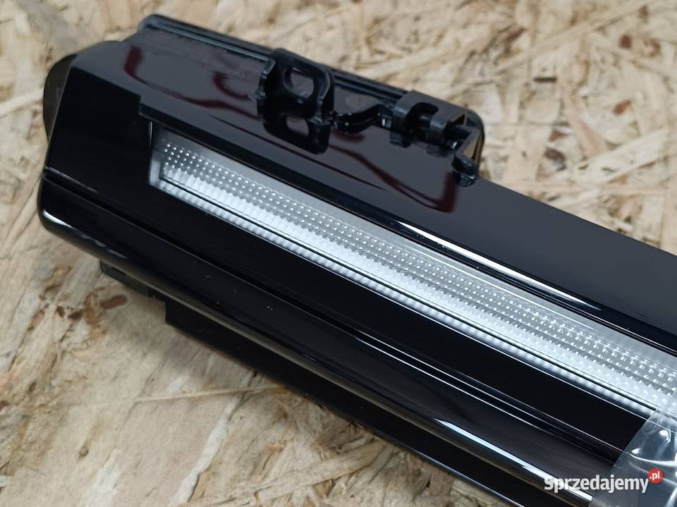 VW GOLF VIII 8 LAMPA DRL LED ATRAPY GRILLA LEWY Pleszew