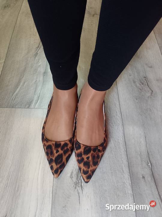 3940 Panterkowe baleriny wieczorowe z odkrytą czarny Balerinki