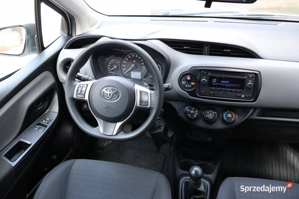 Toyota Yaris 10 VVTi Zabrze