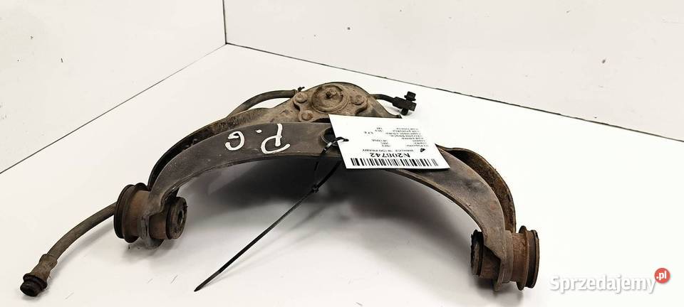 WAHACZ PRZÓD PRAWY GMC SAVANA EXPRESS