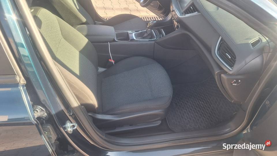 Opel insignia Płońsk