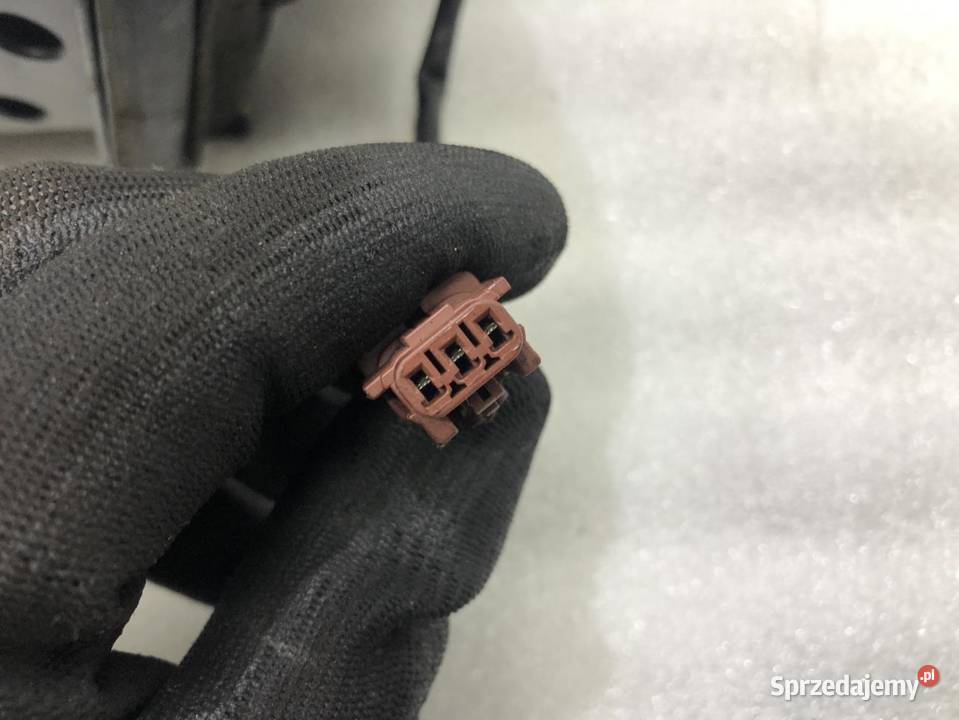 LUSTERKO PRAWE NISSAN ALMERA N15 EUROPA osobowe