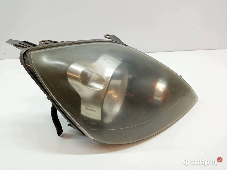LAMPA PRZÓD PRAWA EU Ford Fiesta Mk6 20022008
