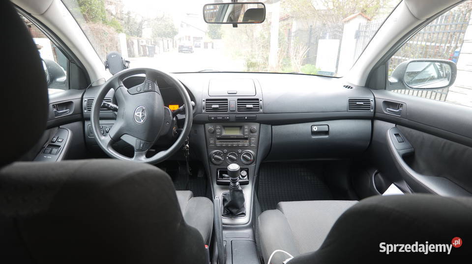 TOYOTA AVENSIS Konopnica