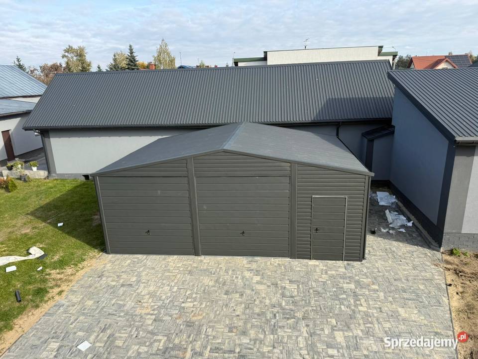 Garaż blaszany dwustanowiskowy 8x6 Dach