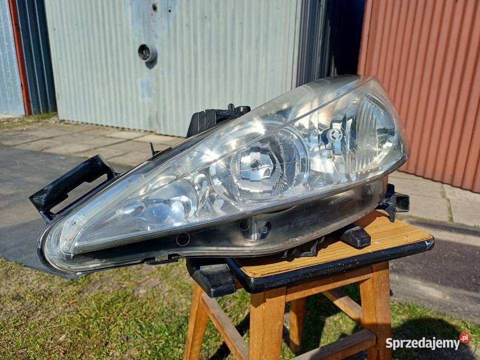 LAMPA LEWY PRZÓD PEUGEOT 207 Turek sprzedam