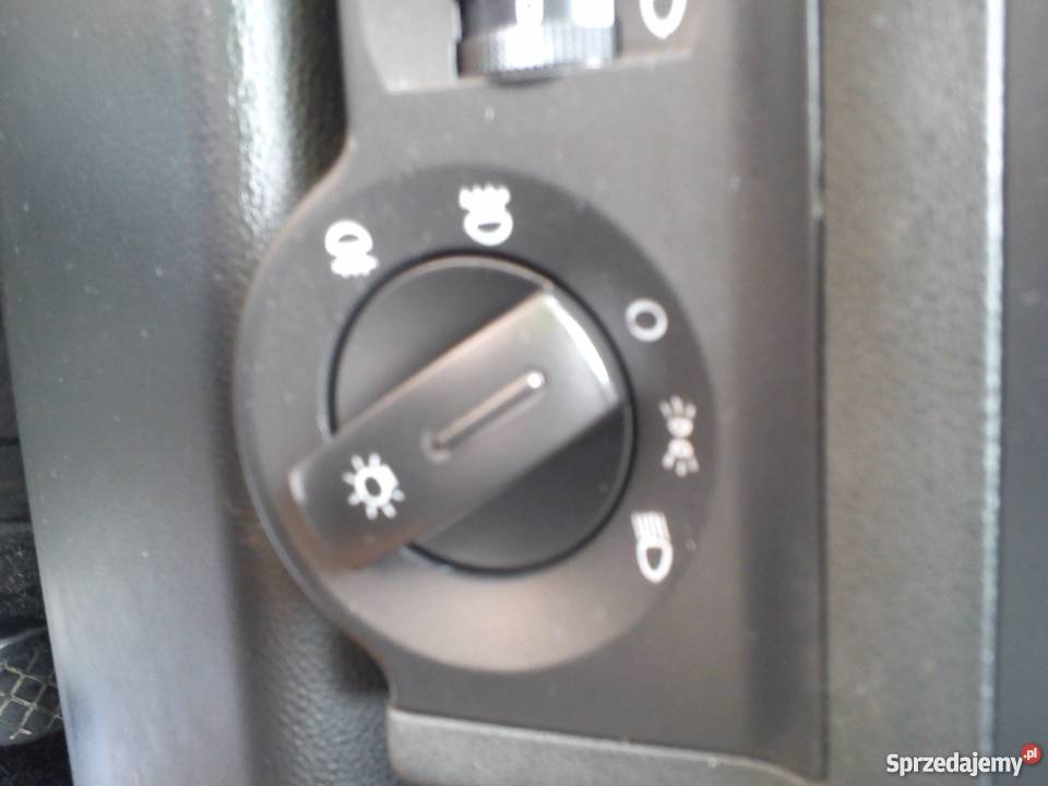 AUDI A2 14i 75 CZARNY KLIMATRONIK ALUSY OPŁATACH elektryczne lusterka mazowieckie Radom