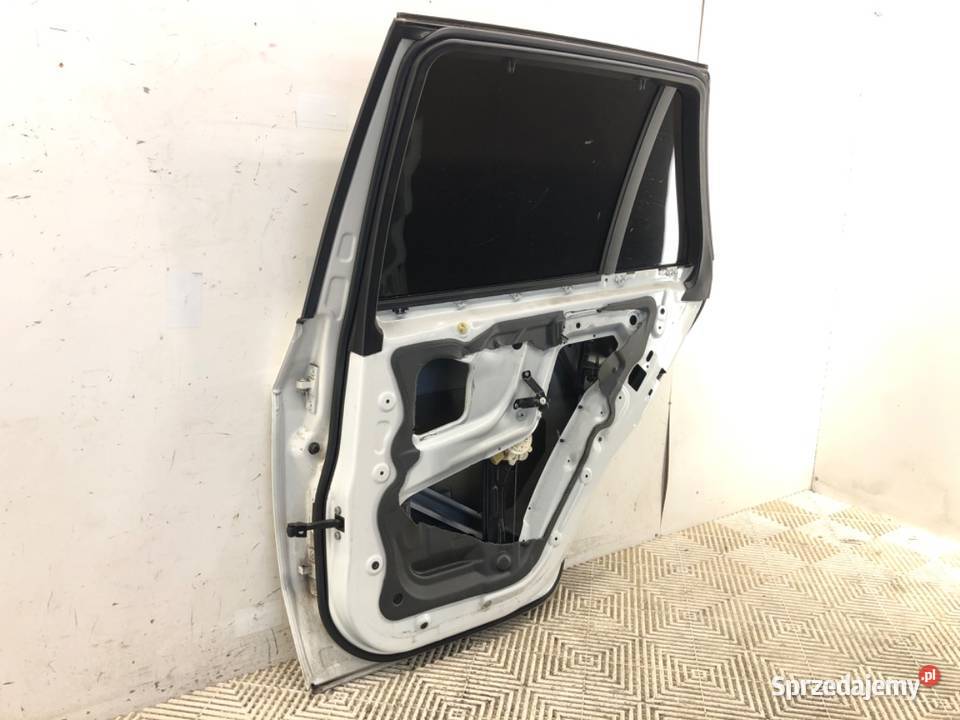 DRZWI PRAWY TYŁ BMW E70 SUV 0613 BIAŁY podkarpackie sprzedam