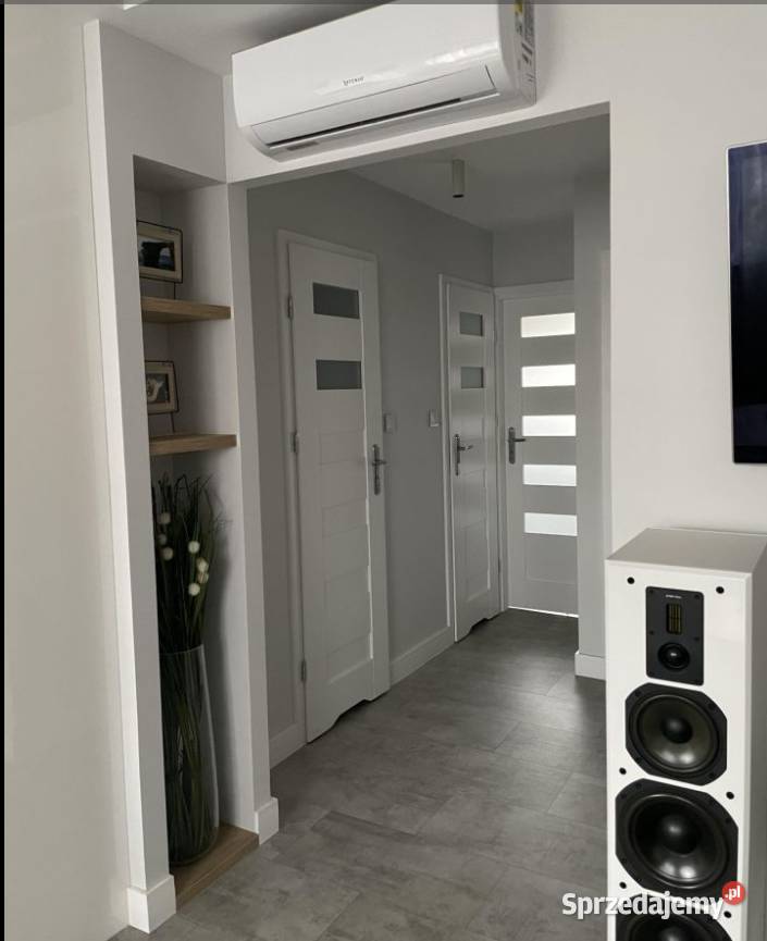 3pok 52met Miłkowickiej PIWNICAPARKING Legnica Piętro 2