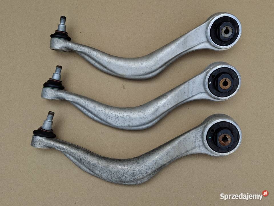MASERATI GRECALE M182 ALFA ROMEO STELVIO WAHACZ Wahacze Bieleń