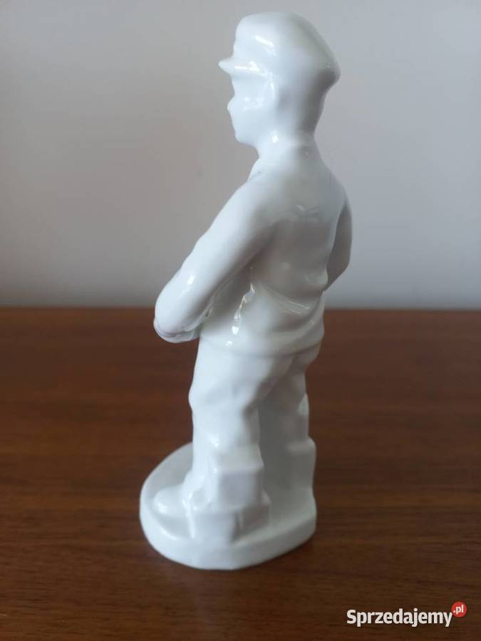 Figurka porcelanowa Murarz Porcelana i szkło kujawsko-pomorskie Toruń sprzedam